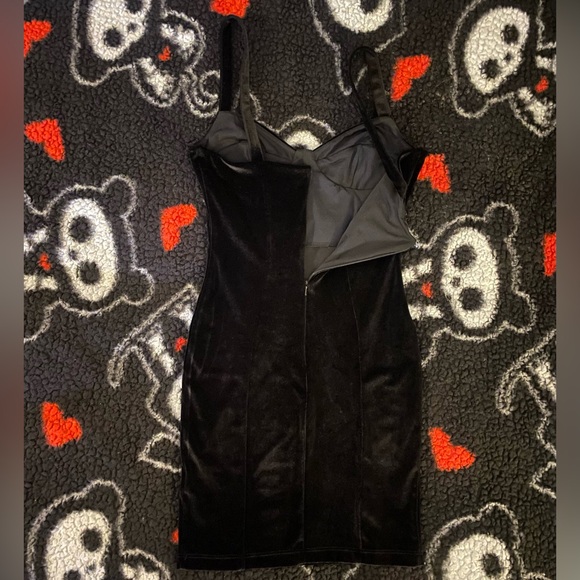 Black ASOS Velvet Dress - Picture 2 of 3